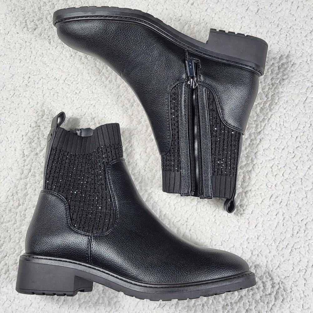 NEW Kenneth Cole Reaction Lambert Jewel Lug Sole Booties Black Women's size 6